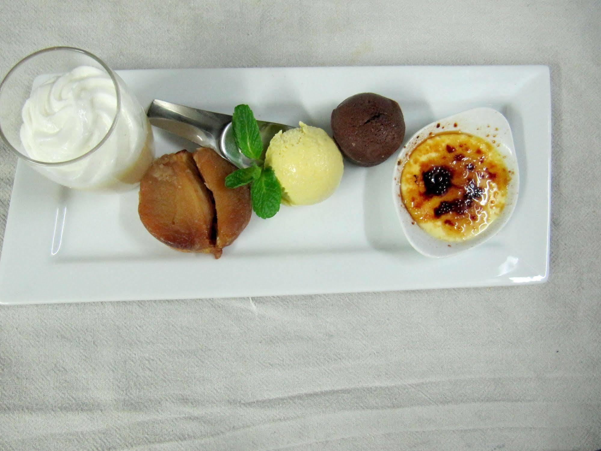 Logis Hotel Restaurant Cazes Arazat Laissac المظهر الخارجي الصورة